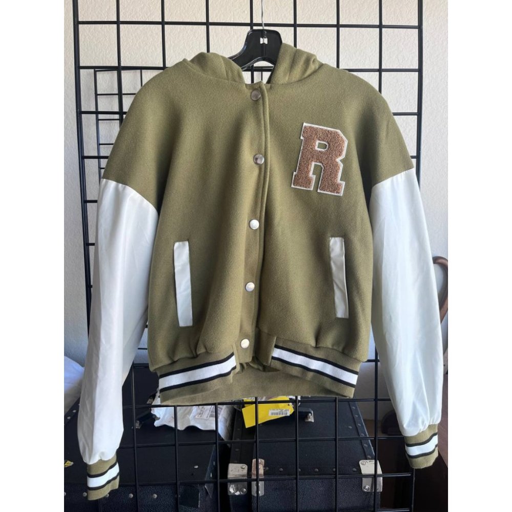 Green White Jaket Men Size Medium Long Sleeve